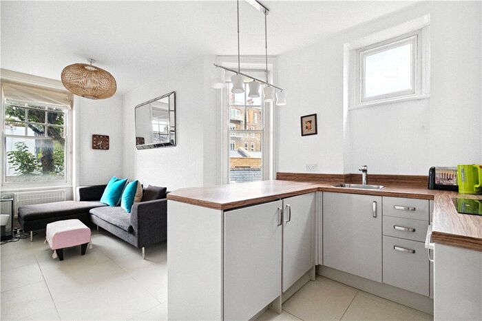 1 Bedroom Flat To Rent In Addison Bridge Place, Kensington, London, W14