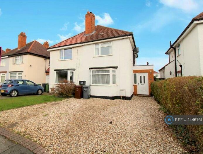 2 Bedroom Semi-Detached House To Rent In Lincoln Road North, Birmingham, B27
