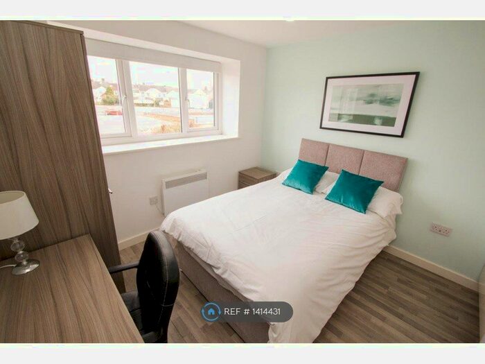 Studio To Rent In Ratton Street, Stoke-On-Trent, ST1