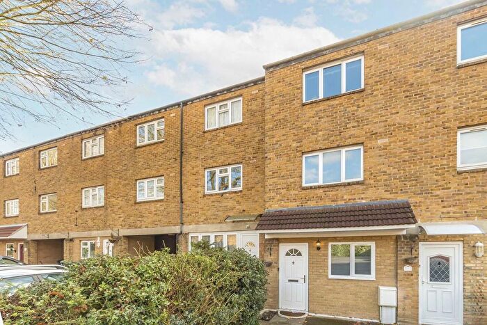 4 Bedroom Property To Rent In North Road, South Ealing, W5