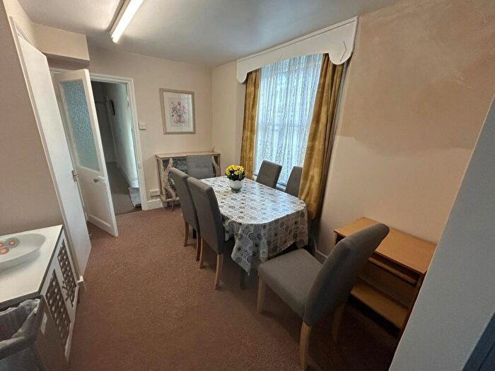 1 Bedroom Property To Rent In Priory Park Road, London, NW6