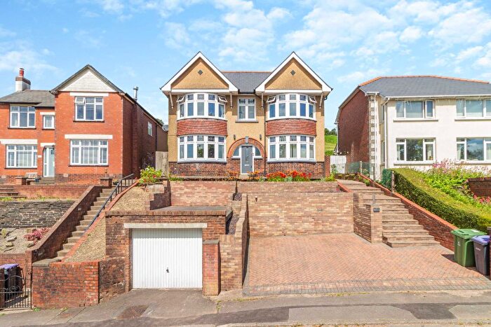 4 Bedroom Detached House For Sale In Usk Road, Pontypool, Torfaen, NP4