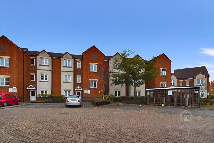 2 Bedroom Flat To Rent In Military Road, Northampton, NN1