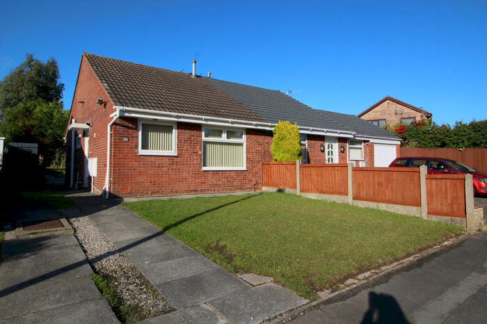 2 Bedroom Bungalow To Rent In Dunoon Close, Ingol, Preston, Lancashire, PR2