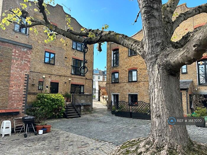 2 Bedroom Flat To Rent In Cannonbury Mews, London, N5