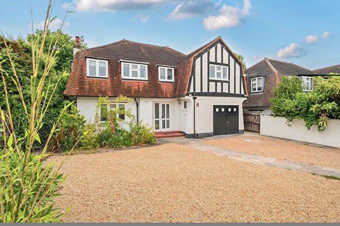 5 Bedroom Detached House To Rent In Kingswood Road, Bromley, BR2