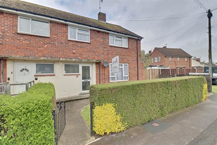 3 Bedroom Property For Sale In Bramdean Drive, Havant, PO9