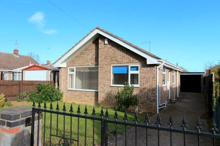 2 Bedroom Bungalow To Rent In Saxon Way, Bourne, PE10