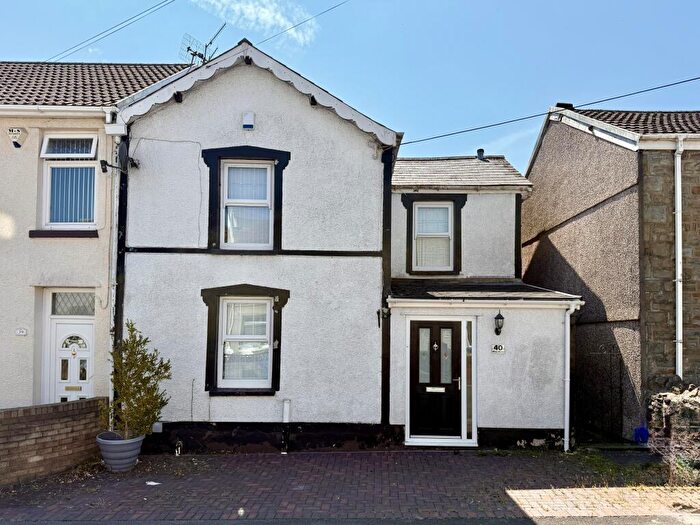 3 Bedroom Semi-Detached House For Sale In Mary Street, Twynyrodyn, Merthyr Tydfil, CF47