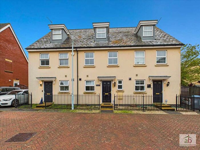 3 Bedroom Town House For Sale In Bull Drive, Kesgrave, IP5