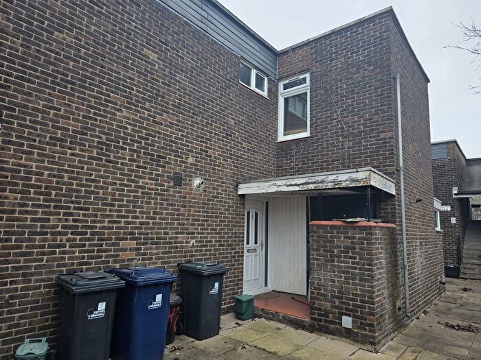 3 Bedroom Terraced House For Sale In Farman Grove, Northolt, UB5