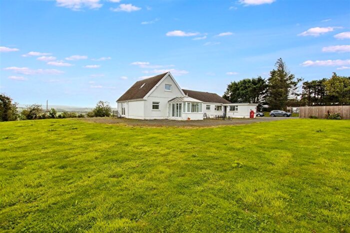 4 Bedroom Detached Bungalow For Sale In Llandysul, SA44