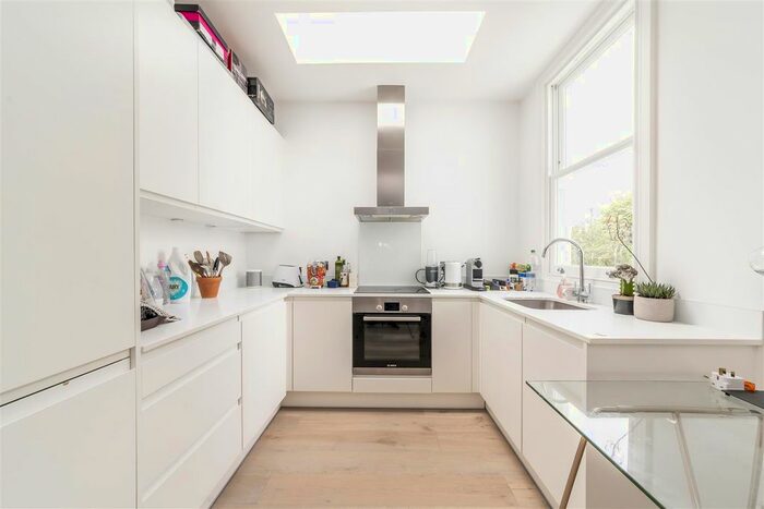1 Bedroom Flat To Rent In Birch Grove, Acton, W3