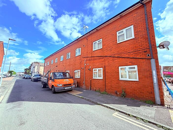 1 Bedroom Flat To Rent In West Street, Warrington, WA2