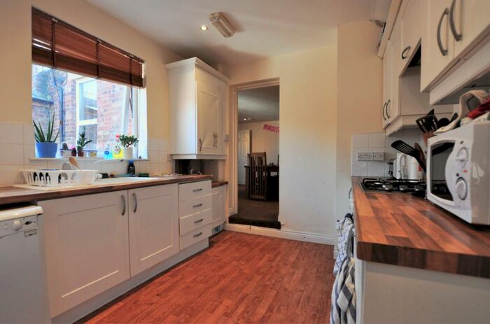 6 Bedroom Maisonette To Rent In Ashleigh Grove, West Jesmond, Newcastle Upon Tyne, NE2