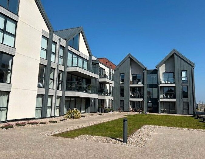 1 Bedroom Flat To Rent In Apartment, The Rest, Rest Bay, Porthcawl, CF36