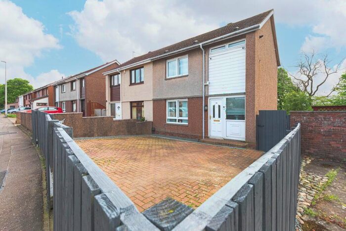 2 Bedroom Semi-Detached Villa For Sale In Park Street, Crosshill, Lochgelly, KY5