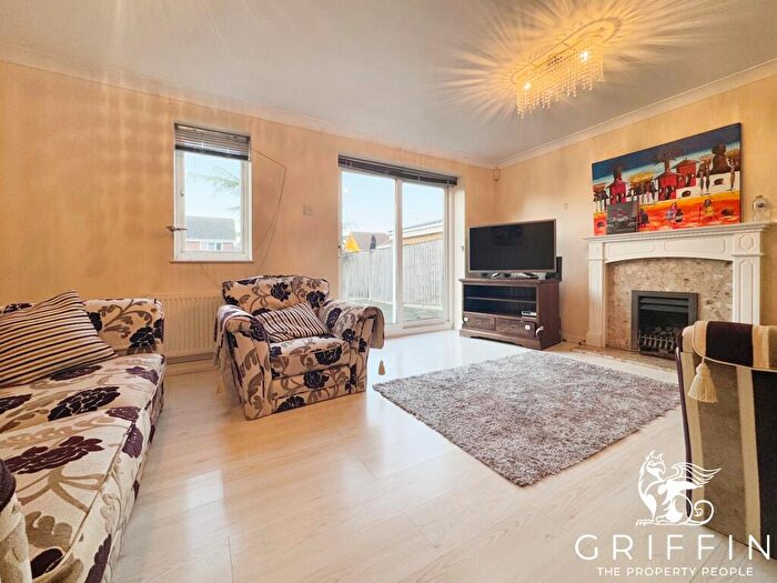 4 Bedroom Detached House To Rent In Edmund Road, Chafford Hundred, Grays, RM16