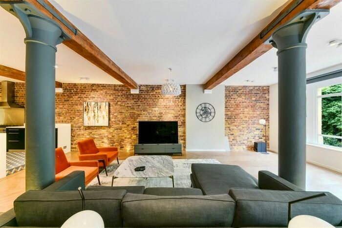 2 Bedroom Flat To Rent In Olivers Wharf, Wapping Lane, Wapping, E1W