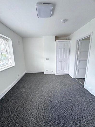 Studio To Rent In Barley Lane, Essex, IG3