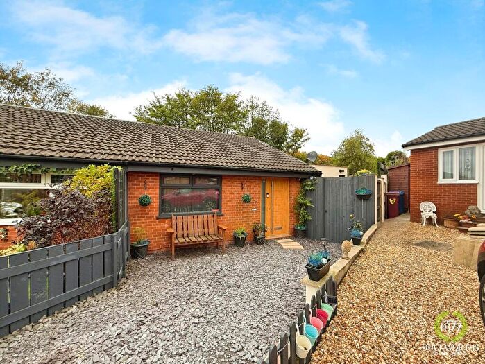 3 Bedroom Semi-Detached Bungalow For Sale In Stone Hill Drive, Blackburn, BB1