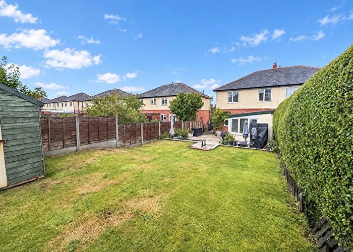 3 Bedroom Semi-Detached House For Sale In Lower Bellevue, Morda, SY10