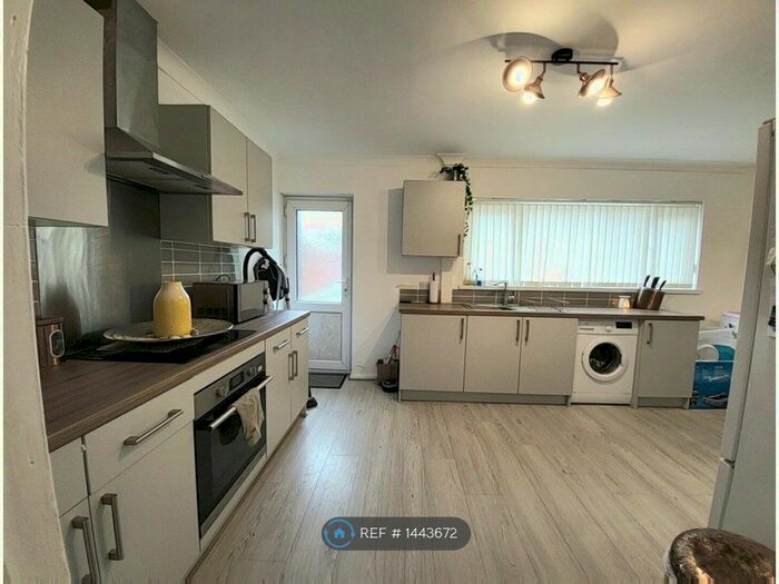 3 Bedroom Terraced House To Rent In Heol Illtyd, Neath, SA10