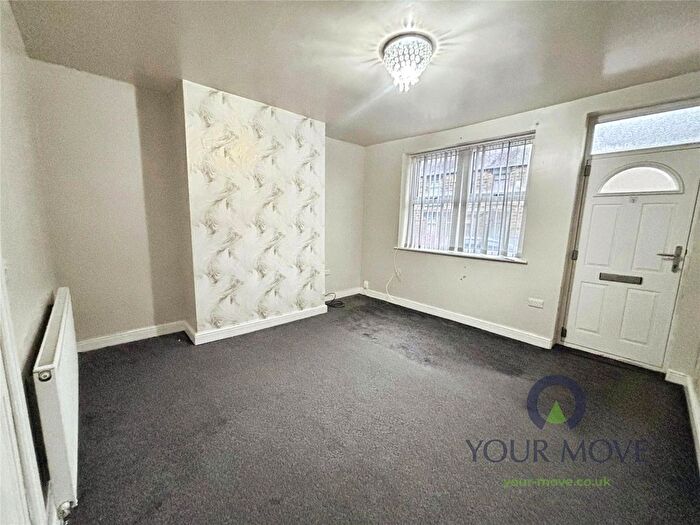 3 Bedroom End Terrace House For Sale In Welbeck Street, Barnsley, S75