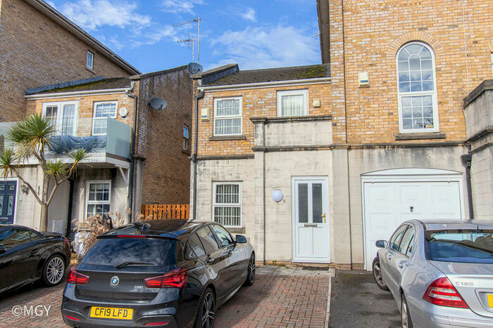 2 Bedroom End Of Terrace House To Rent In Llwyn Passat, Penarth Marina, CF64