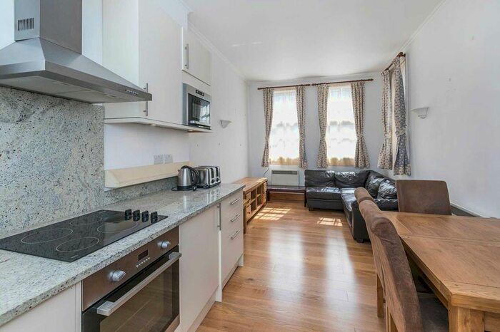 1 Bedroom Flat To Rent In St Georges Drive, Pimlico, SW1V