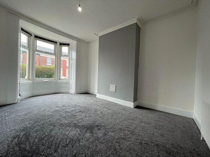 1 Bedroom Flat To Rent In Burn Terrace, Wallsend, NE28