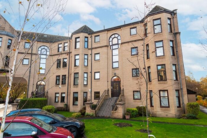 3 Bedroom Flat To Rent In Hughenden Lane, Hyndland, Glasgow, G12