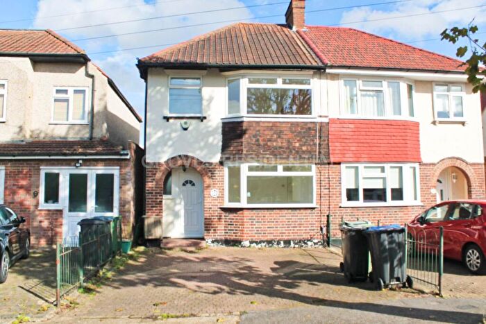 3 Bedroom Semi-Detached House To Rent In South Park Grove, New Malden, KT3