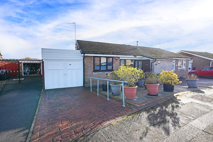 2 Bedroom Semi Detached Bungalow For Sale In Oakfield Avenue, Markfield, Leicestershire, LE67