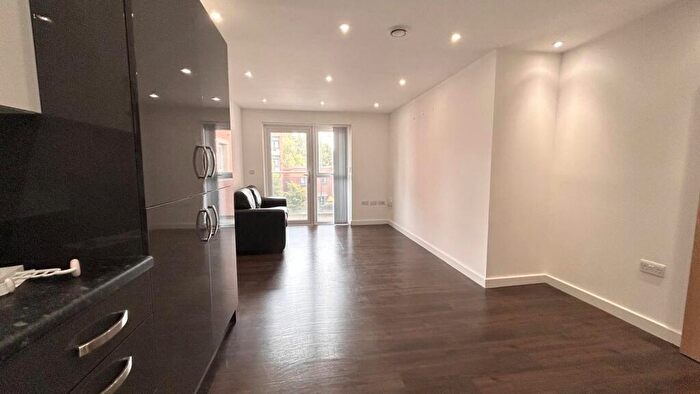 1 Bedroom Apartment To Rent In High Street, Wealdstone, Harrow, HA3