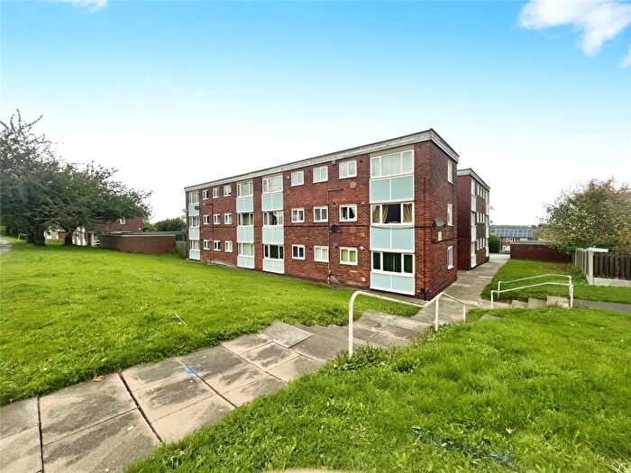 2 Bedroom Flat To Rent In Scovell Avenue, Rawmarsh, Rotherham, South Yorkshire, S62