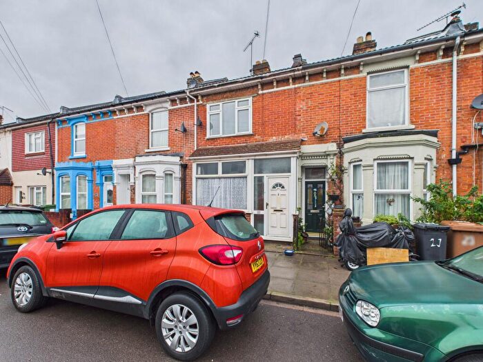 3 Bedroom Terraced House For Sale In Dover Road, Baffins, Portsmouth, PO3