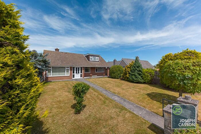 3 Bedroom Detached Bungalow For Sale In Newton Road, North Petherton, TA6