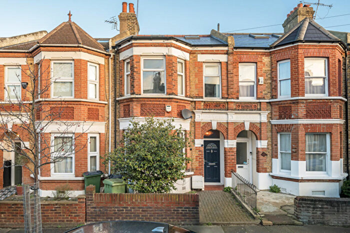 4 Bedroom Terraced House For Sale In Vambery Road, Plumstead, London, SE18