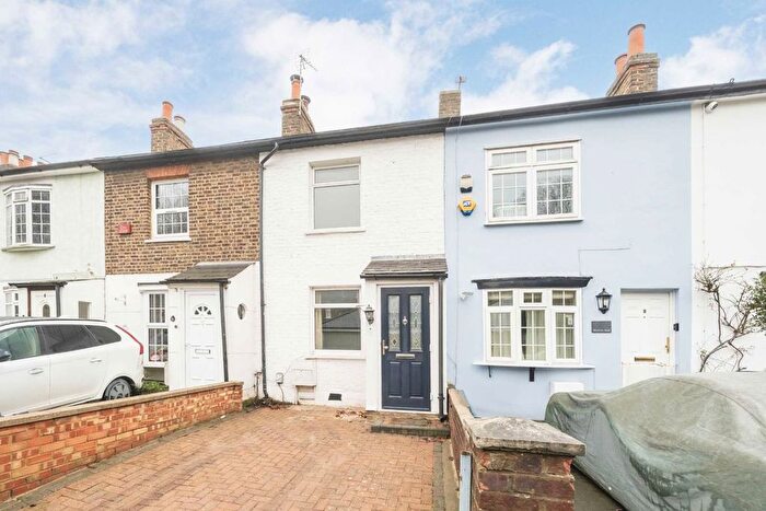 2 Bedroom Property For Sale In Mountfield Road, Ealing, W5