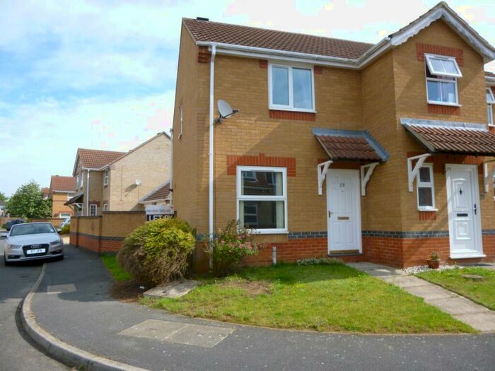 2 Bedroom Semi-Detached House To Rent In Marigold Walk, Sleaford, NG34