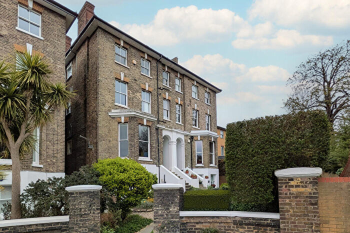 1 Bedroom Flat To Rent In Blackheath Grove, London, SE3