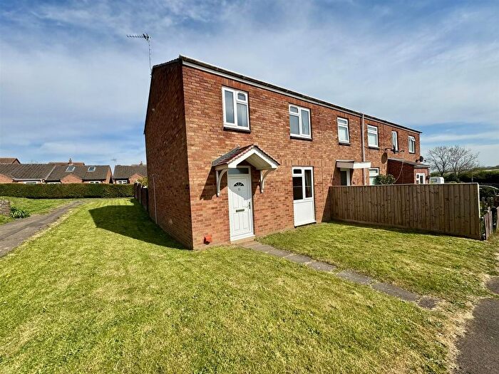 3 Bedroom End Of Terrace House To Rent In Lightfoot, Newent, GL18