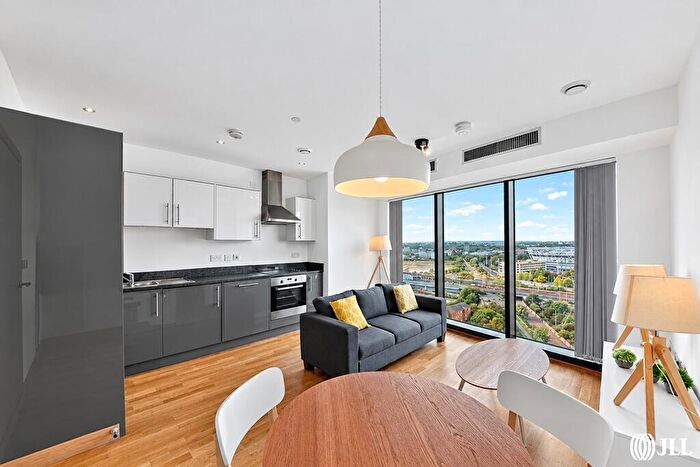 1 Bedroom Flat For Sale In River Heights, High Street, London, E15
