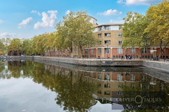 2 Bedroom Apartment For Sale In Worgan Street, Byards Court Worgan Street, SE16