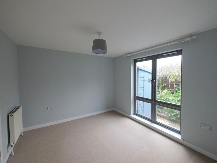 2 Bedroom Detached Bungalow For Sale In Hopton Close, Bude, EX23