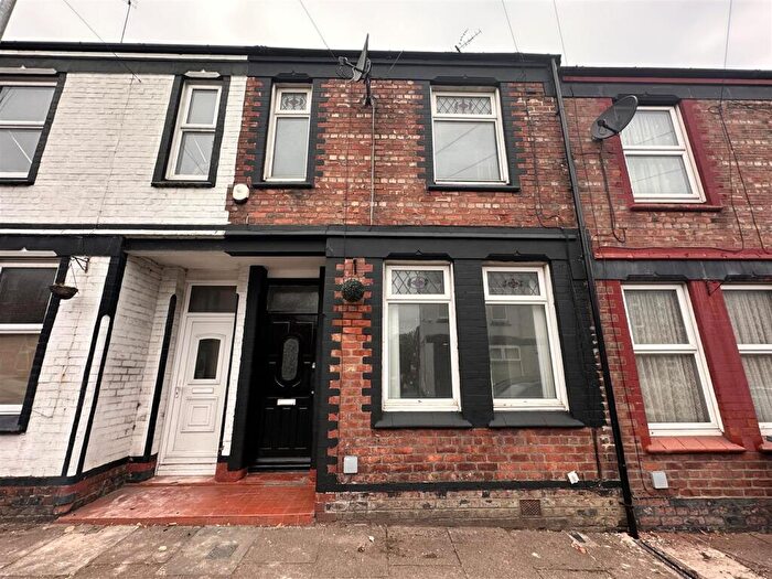 3 Bedroom Terraced House To Rent In Lees Avenue, Rock Ferry, CH42