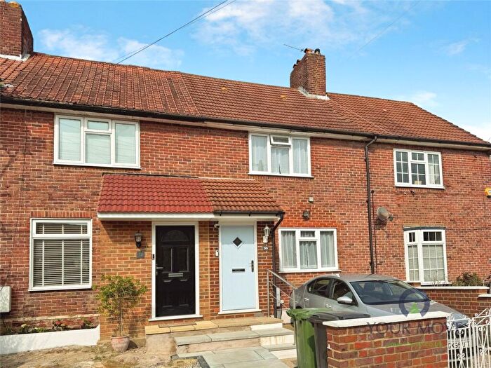 2 Bedroom Terraced House For Sale In Launcelot Road, Bromley, BR1