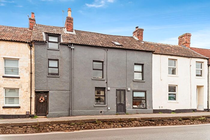 3 Bedroom Terraced House For Sale In London Road, Calne, SN11