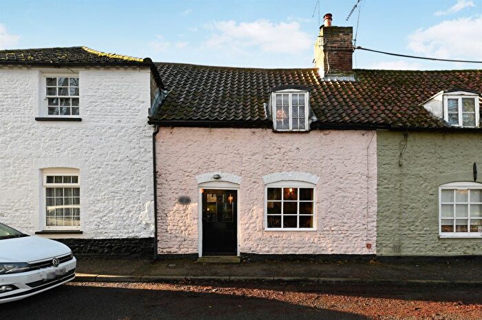 2 Bedroom Cottage For Sale In Church Road, Wereham, King's Lynn, PE33